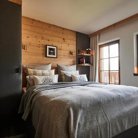 Horská chata Serviced Luxury Evi, Ski-in Ski-out