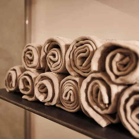 Serviced Luxury Evi, Ski-in Ski-out Шале