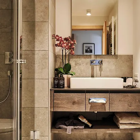 Serviced Luxury Evi, Ski-in Ski-out Шале Капрун