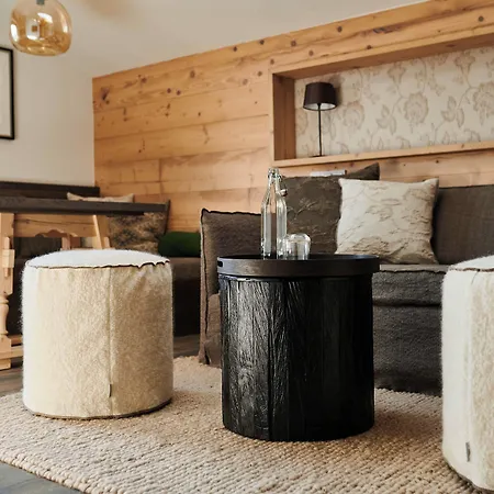 Horská chata Serviced Luxury Evi, Ski-in Ski-out