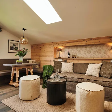 Serviced Luxury Evi, Ski-in Ski-out * קפרון