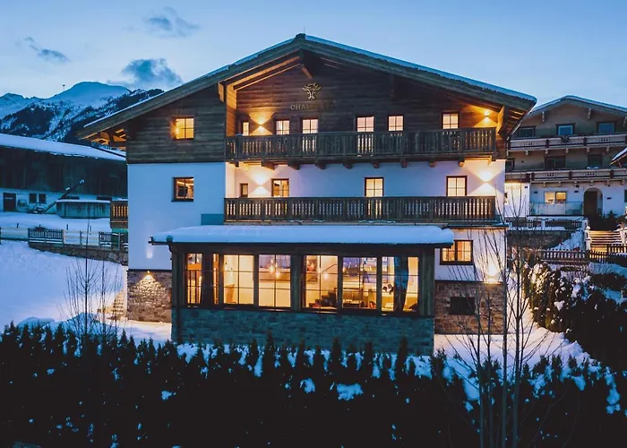 Serviced Luxury Evi, Ski-in Ski-out *