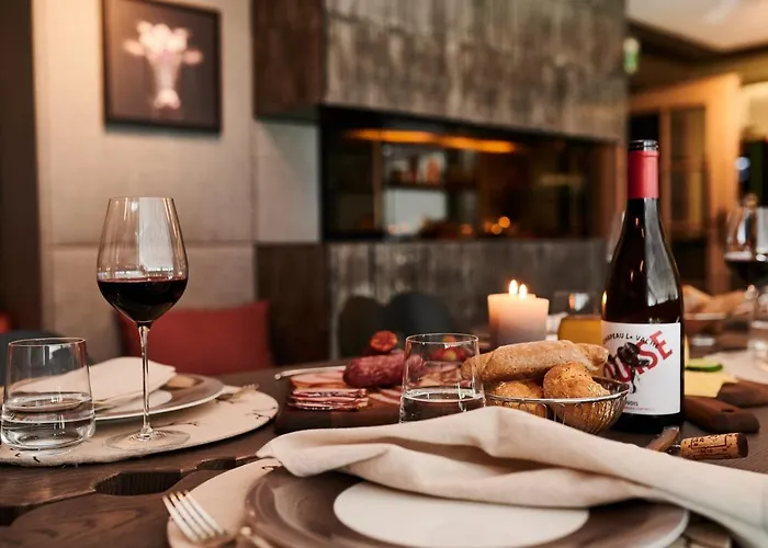 Serviced Luxury Evi, Ski-in Ski-out * 카프룬