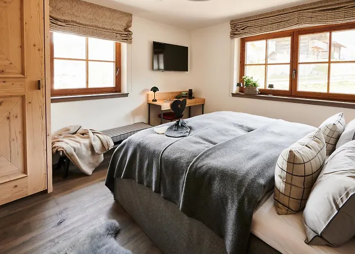 샬레 Serviced Luxury Evi, Ski-in Ski-out *